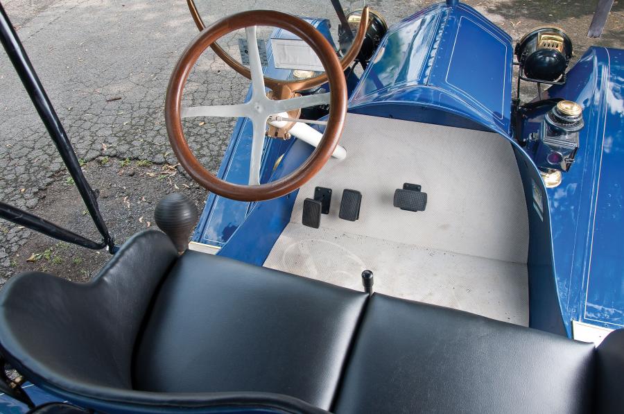  Metz Model 22 Roadster 1912 года  (фото 8 из 10)